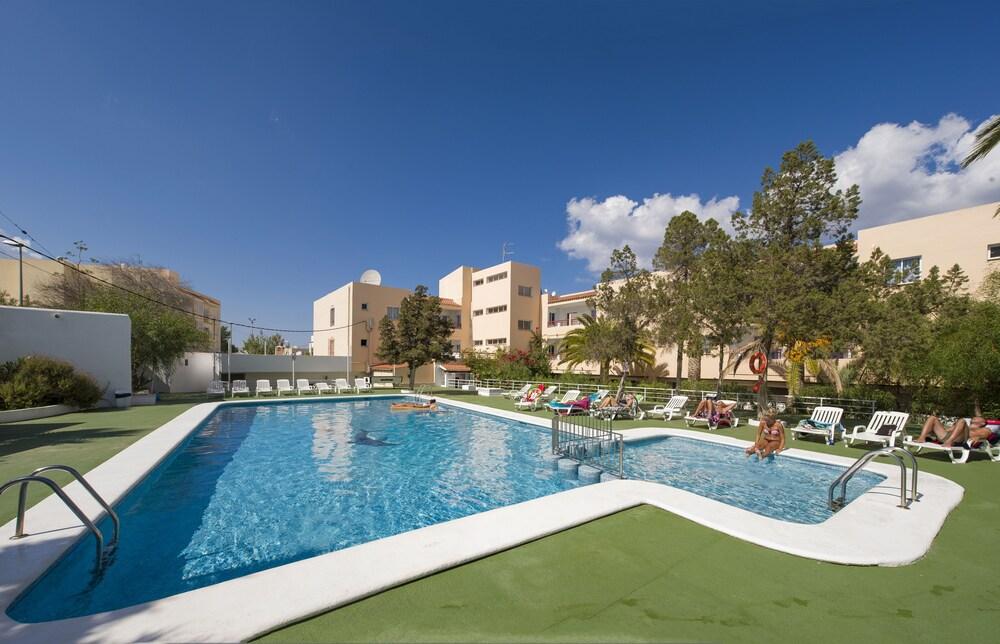 Coral Star Apartments Sant Josep de sa Talaia Exterior foto