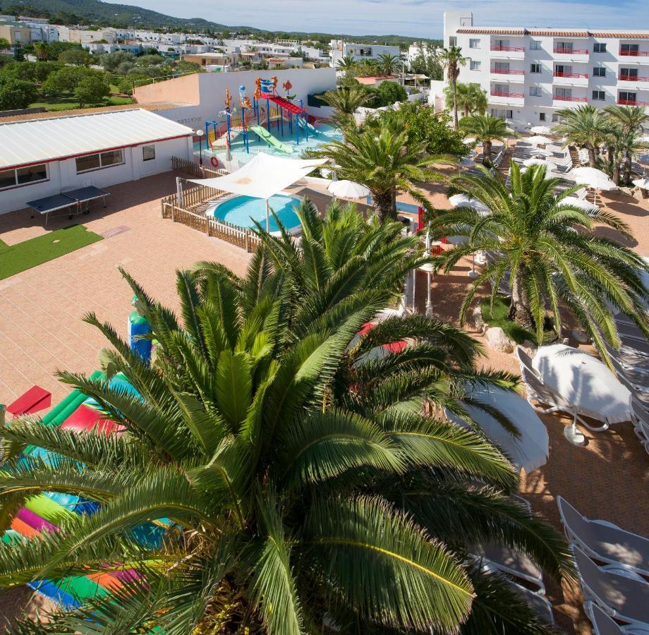 Coral Star Apartments Sant Josep de sa Talaia Exterior foto